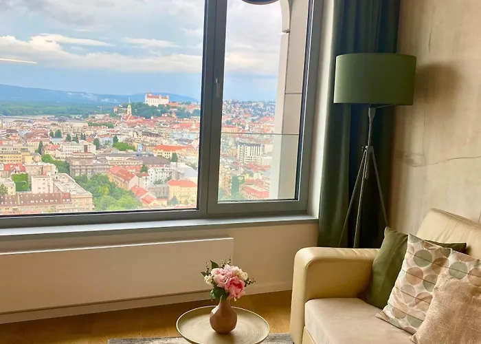 Luxury In Skypark Residence, 26th Floor - Castle View, Parking Free Apartmán