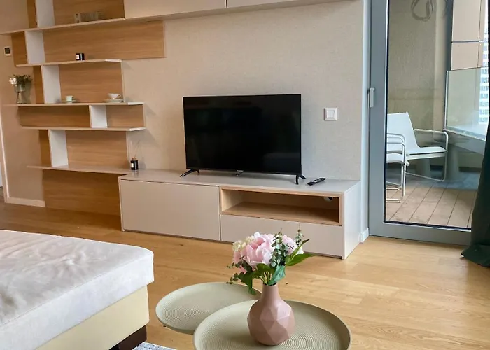 Apartmán Luxury In Skypark Residence, 26th Floor - Castle View, Parking Free