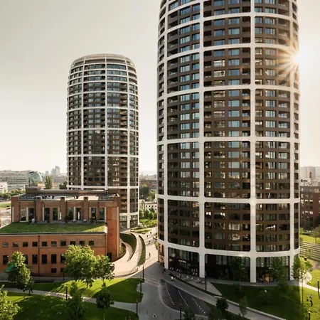 Luxury In Skypark Residence, 26th Floor - Castle View, Parking Free * Братислава